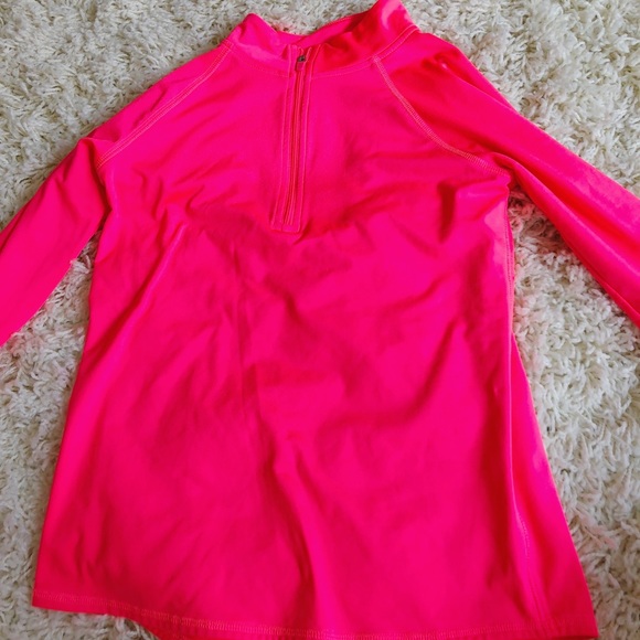 activewear workout jacket - Picture 2 of 2